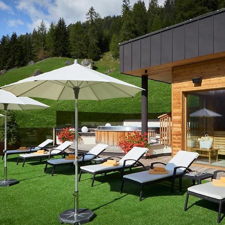 Hotel Sassongher Corvara In Badia Extérieur photo