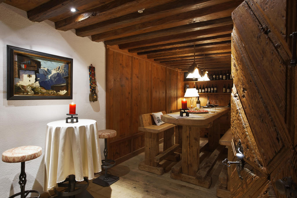 Hotel Sassongher Corvara In Badia Extérieur photo