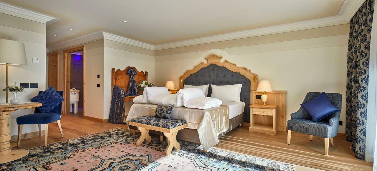 Hotel Sassongher Corvara In Badia Extérieur photo